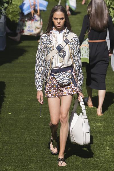 hip bag belt bag Gürteltasche Modepilot Trend 2018 Sommer