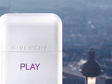 Givenchy's hinreizender Spot zur neuen Play-Version