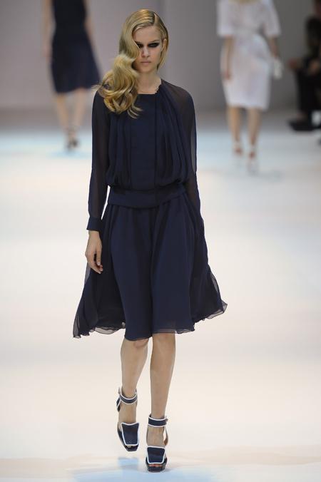 Modepilot-Trend-Sommerkleid-Sommer-langärmelig-Fashionweek-Paris-Mode-Blog-Guy Laroche Modepilot-Trend-Sommerkleid-Sommer-langärmelig-Fashionweek-Paris-Mode-Blog-Guy Laroche
