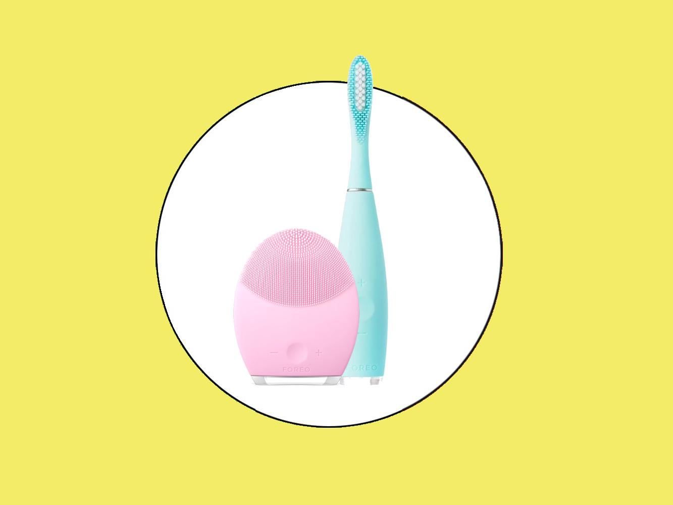 Tür 22: Gesichtsreinigungsbürste und Sonic-Zahnbürste von Foreo