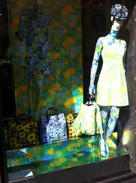 mailand-schaufenster-frühling-moepilot-blog