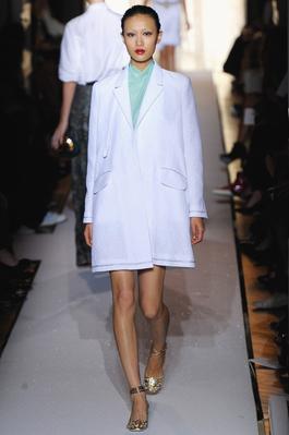 yves_saint_laurent_ss12_0339