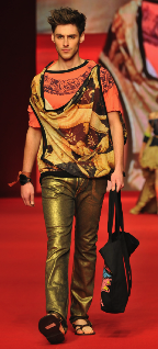 hongkong-vivienne-westwood-modepilot-lee