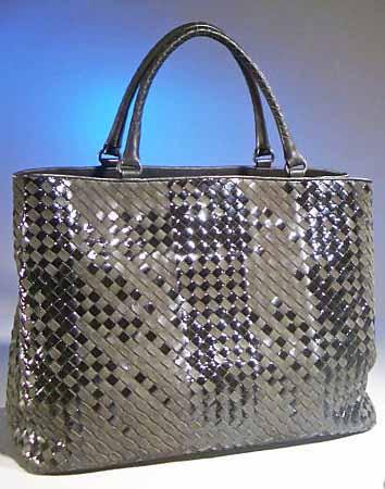 a7cc_121-modepilot-bergdorf-goodman-bottega-veneta