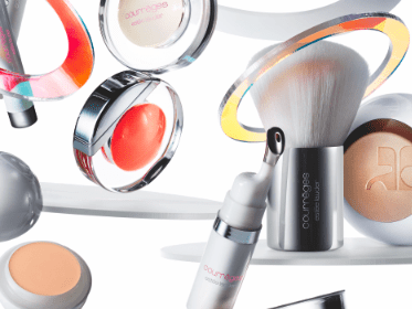 Raumkapsel Make-up von Courrèges & Estée Lauder