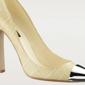 Ready-to-speak: Cap-toe Pumps