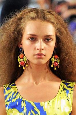 earrings Oscar de la Renta Modepilot
