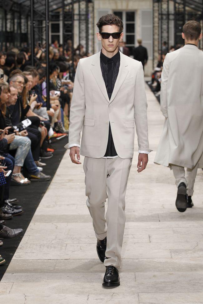 LOOK8