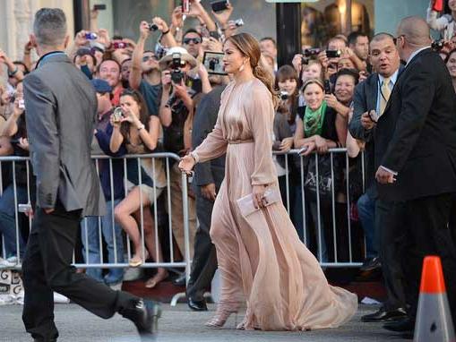 Jennifer Lopez in Nude