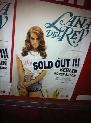 modepilot-lana-del-rey-blog-video-games-roter-salon-berlin