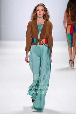 C'est Tout Softes Colour-Blocking Modepilot