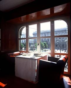 sala0006_lr_x-modepilot-modeblog-trussardi-restaurant-scala-mailand