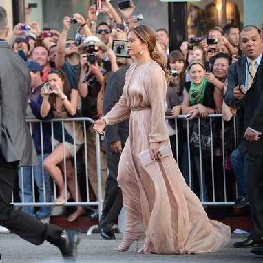 Jennifer Lopez in Nude