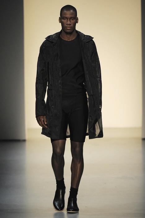 calvin_klein_collection_mss10_001-modpeilot-mode-blog