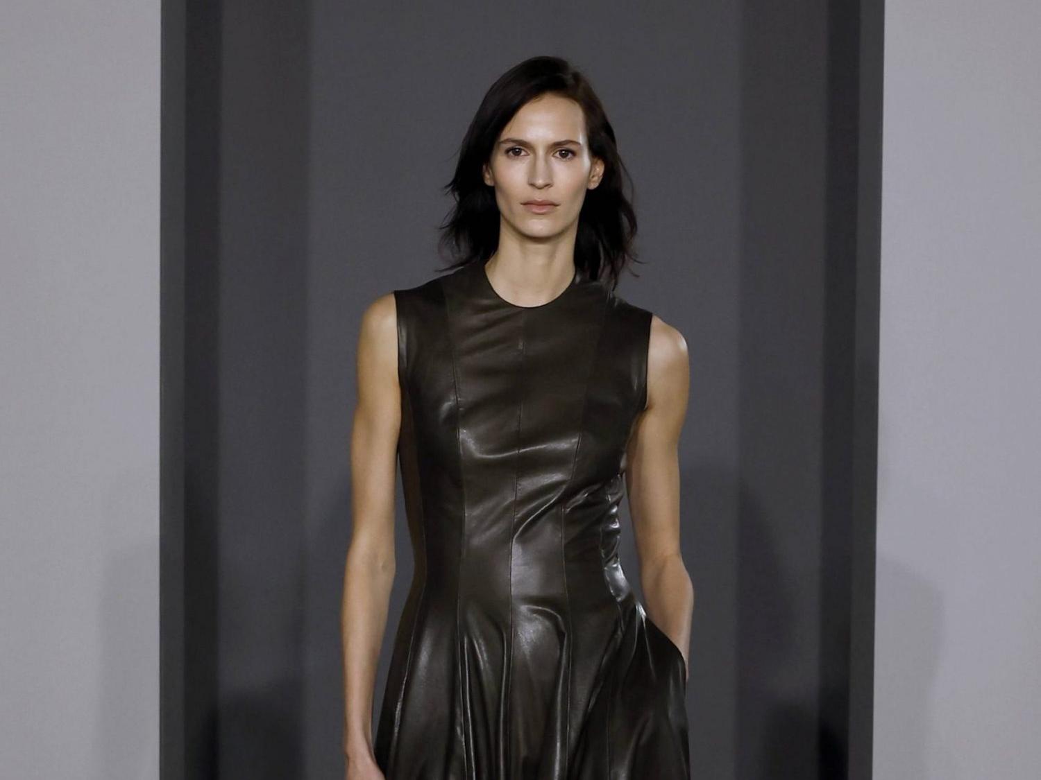 Trends 2025/26: Lederkleid
