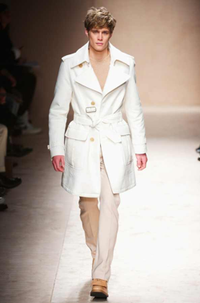 Salvatore Ferragamo Mantel Weiß 2011 Modepilot