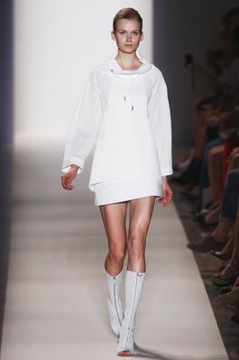 vanessa_bruno_ss12_0224