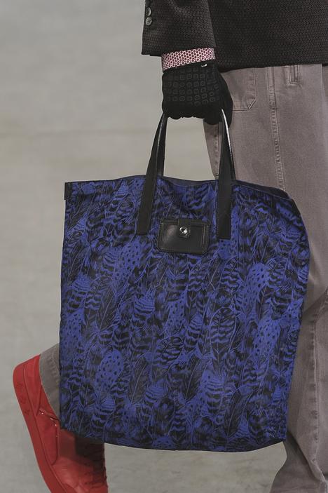 louis_vuitton_maw09_322