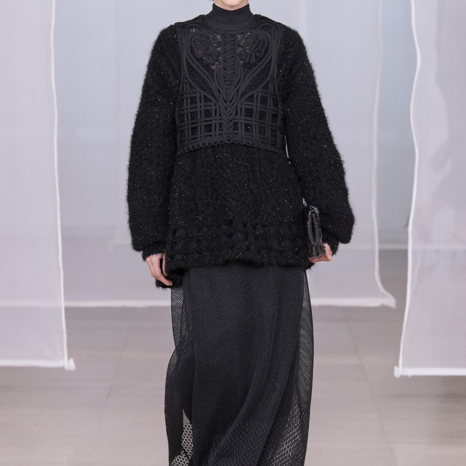 Feinsinnige Modetechnik von Mame Kurogouchi