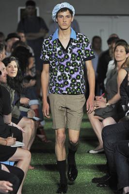 prada-mailand-modepilot-blog-sommer-2012-mss12_339