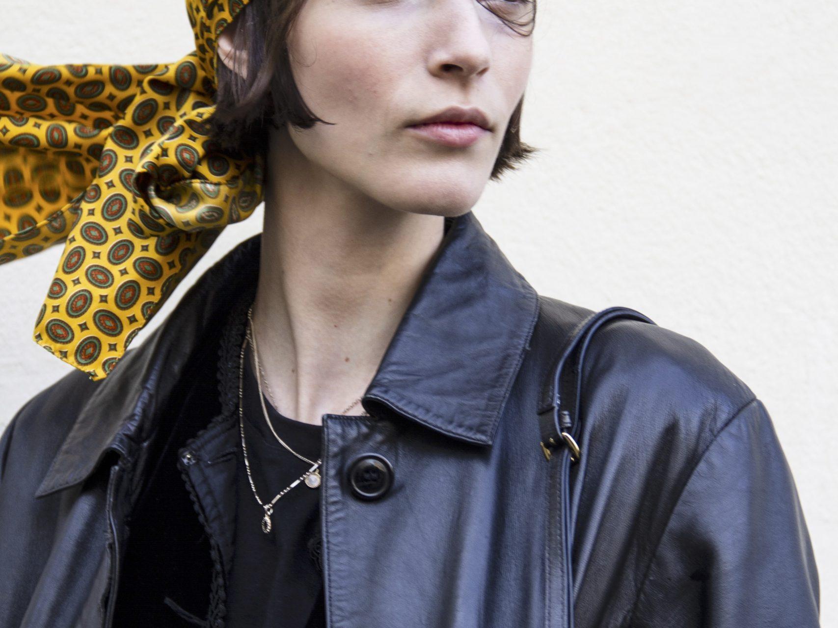 Street Styles mit Kopftuch aus Paris und Mailand
