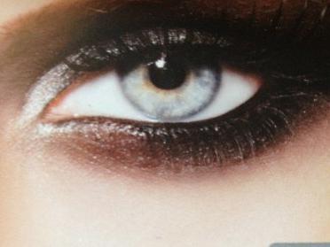 Eye-Lifting To Go
