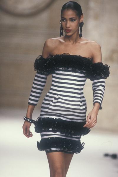 Christian Dior 1988 Couture Off shoulder Modepilot