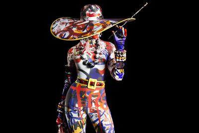 jean-paul-gaultier-costumes-the-one-show-modepilot