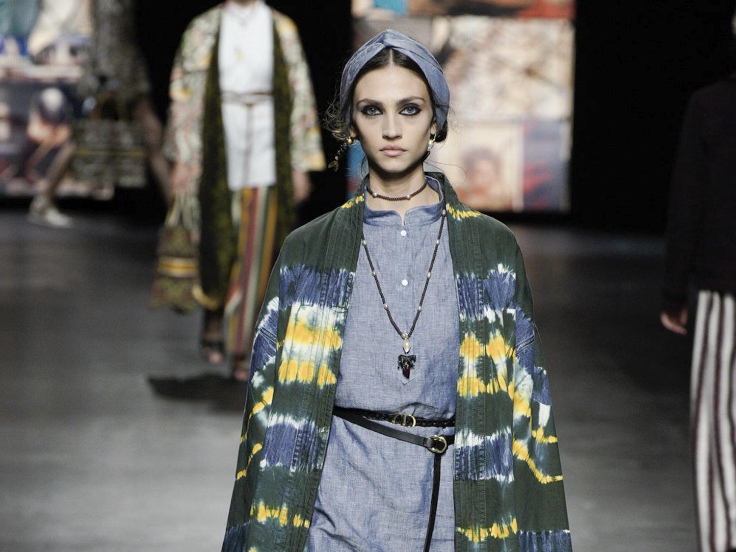 Ready-to-speak: Tie-dye
