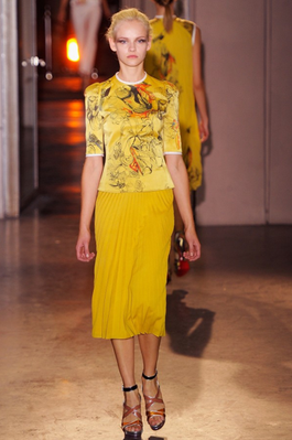 Rue du Mail Paris Fashion Show Modepilot