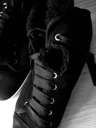 lanvin-schwarz-sneaker-lammfell-modepilot-blog