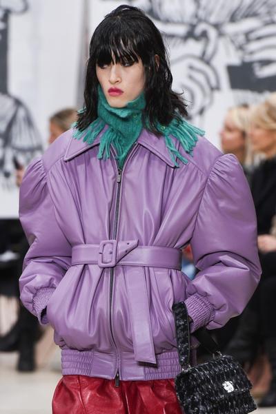 Miu Miu Power Puffed Sleeved Modepilot