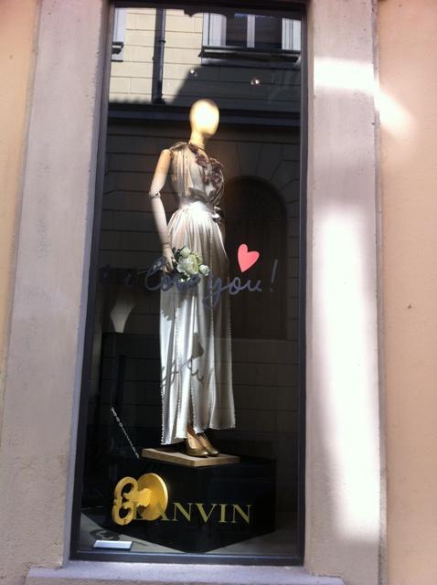 modepilot-mailand-mode-fashion-frühling-mailand-schaufenster-diverse 055 (10)
