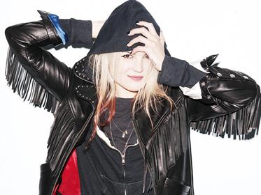 Alison Mosshart x Surface to Air