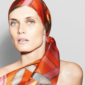 Hermès' neueste Streiche: Das Maxi Twilly und die Silk Knot App