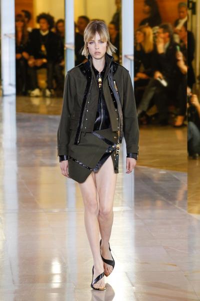 Anthony Vaccarello Modepilot