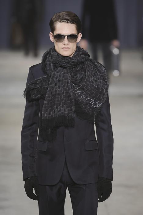 louis_vuitton_maw09_118