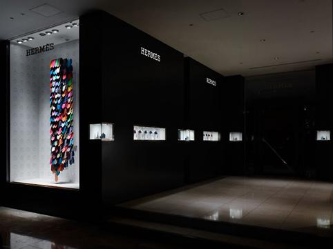 Hermes-krawatten-Torafu-Architects-Tokio-modepilot-blog