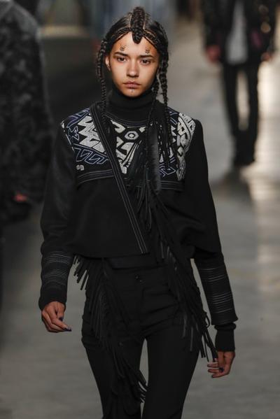 Modetrends 2018 2019 Modepilot Diesel Black Gold