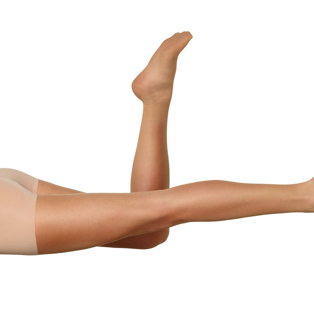 Neue Strumpfhose: Contouring fürs Bein ohne Schminke