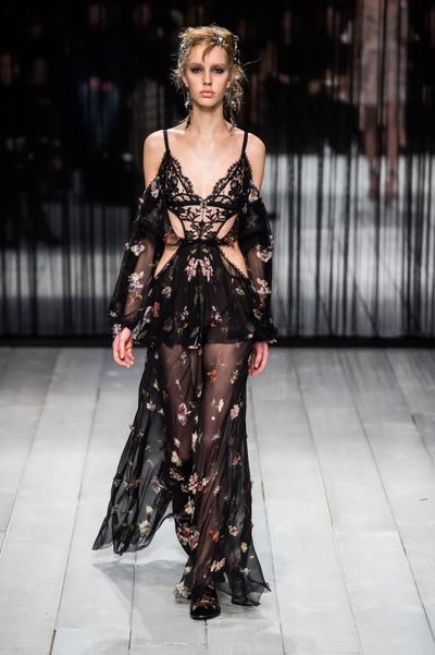 Alexander McQueen Herbst/Winter 2016/17