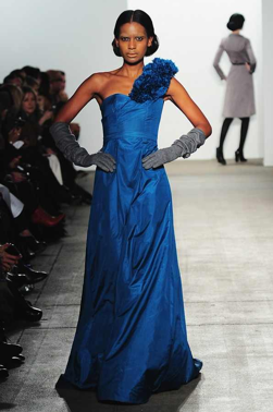 Victor de Souza Abendkleid Modepilot