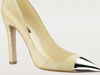 Ready-to-speak: Cap-toe Pumps