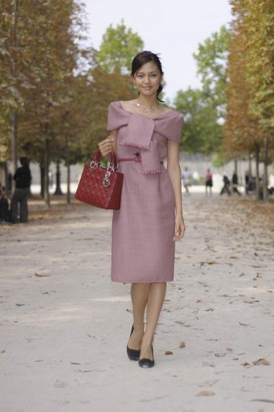 Handtasche Armbeuge 2010 Street Style Modepilot Dior
