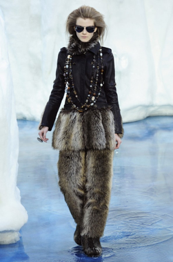 chanel-fall-winter-2010-modepilot