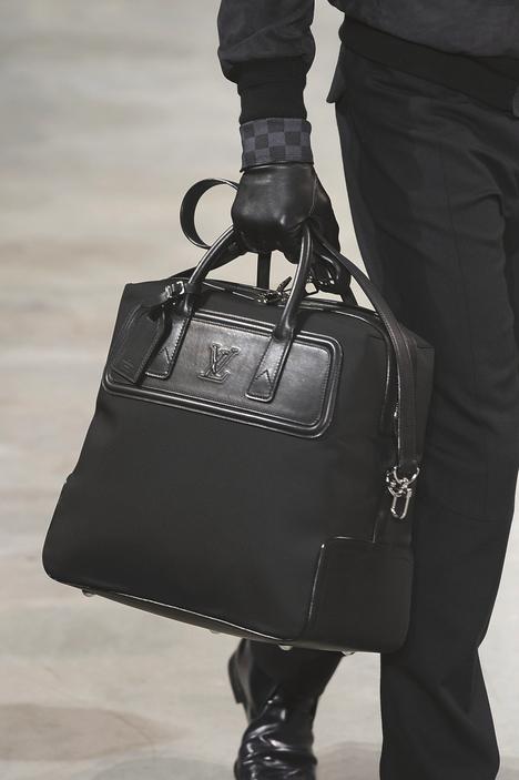 louis_vuitton_maw09_054