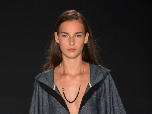 Trends Sommer 2015: Kapuzenkleider