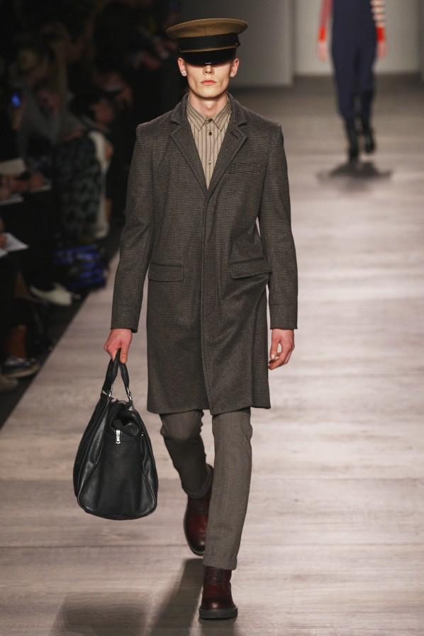 marc_by_marc_jacobs_aw12_0114