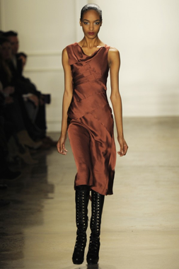 Altuzarra Modepilot
