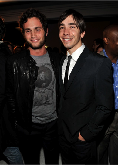 penn-badgley